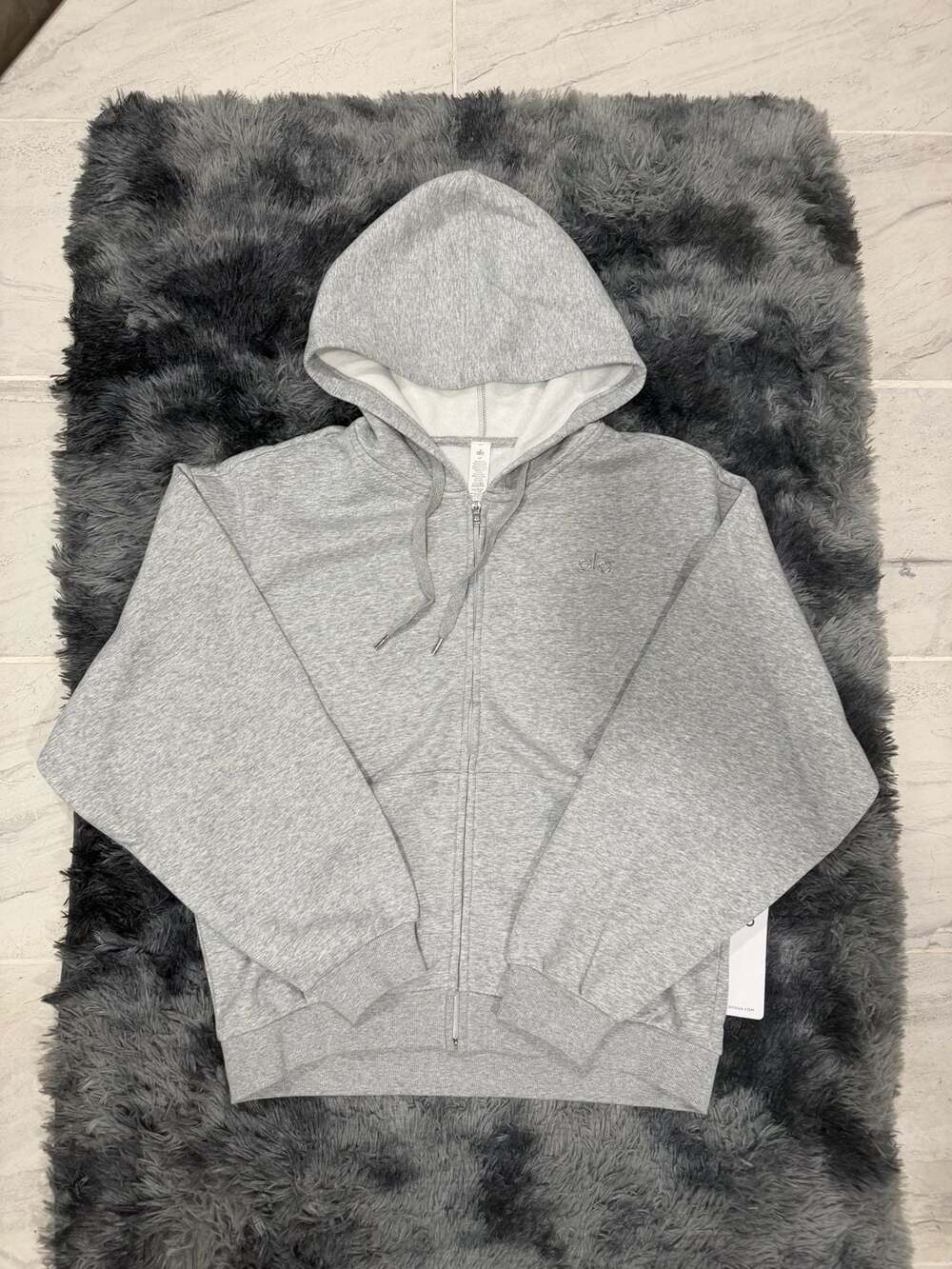 Alo Yoga Accolade Full-Zip Hoodie in Heather Grey